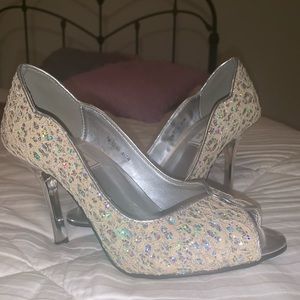 DRESSY HEELS. SIZE 7. 3.5” heel. WORK ONCE. SILVER